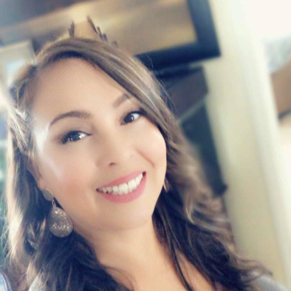 Meet your Posher, Ada